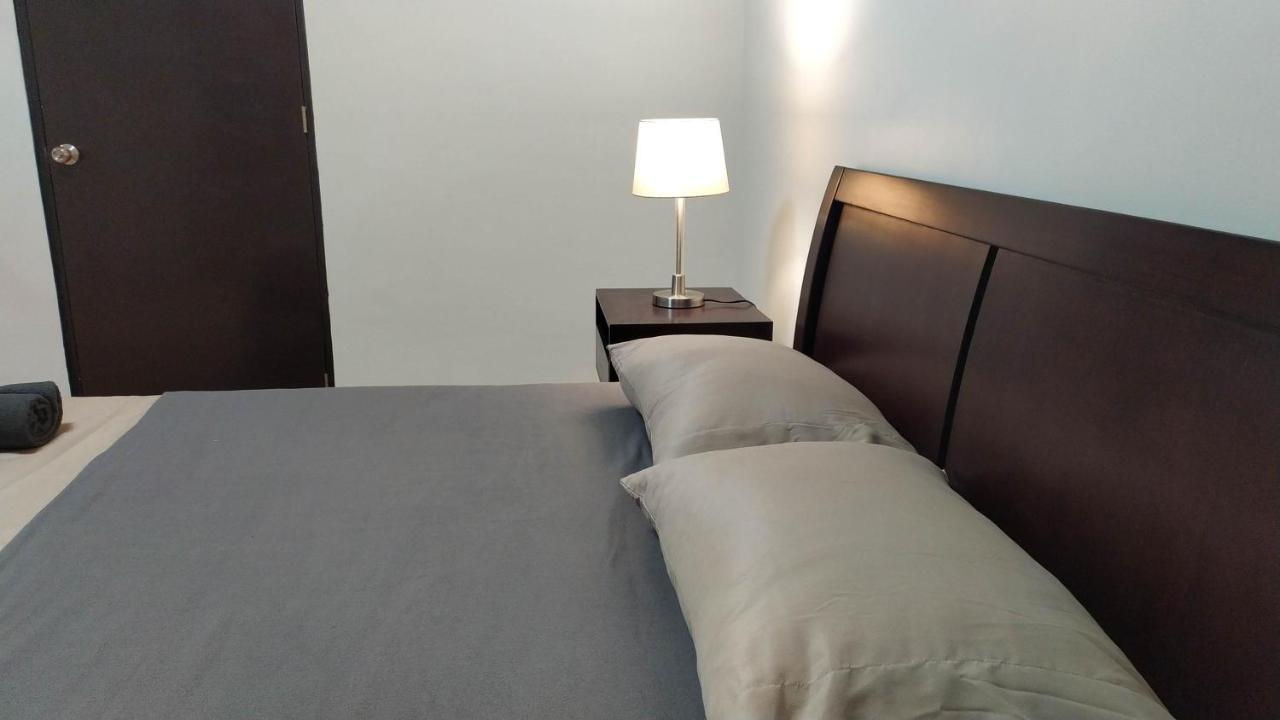 Mactan Airport Guesthouse Lapu-Lapu City Kültér fotó